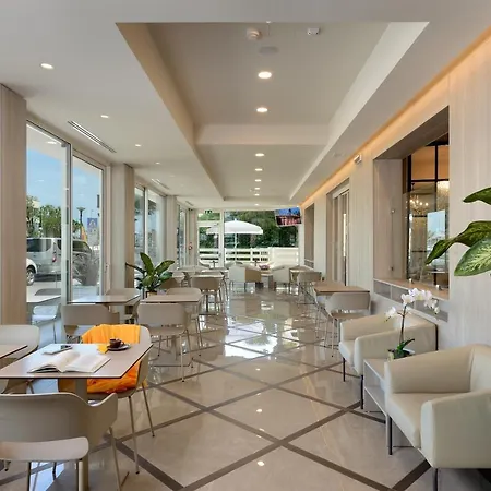 Marilena リッチョーネ